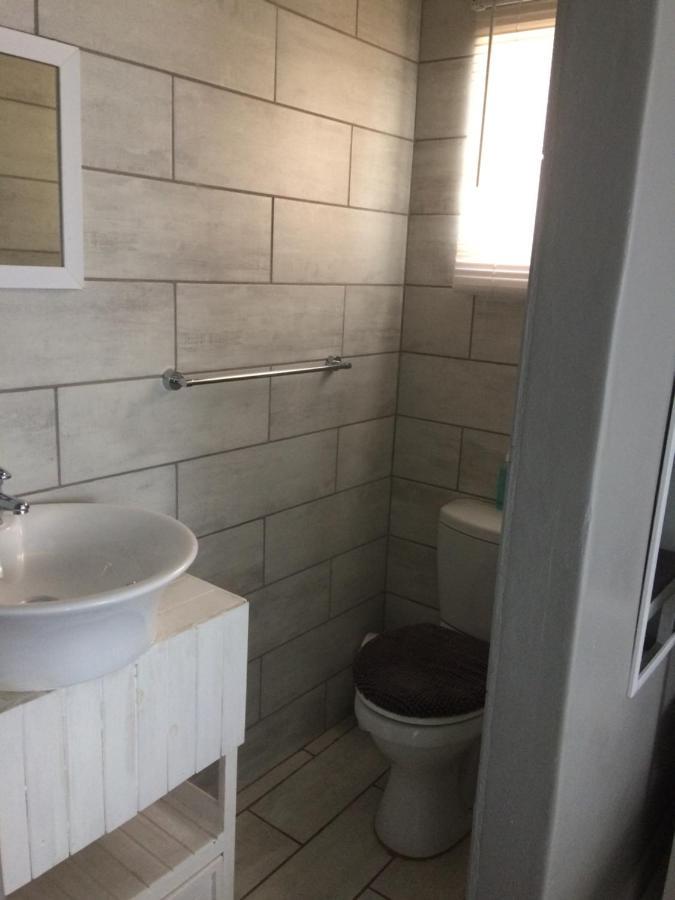 B&B 464 On 22Nd Ave Pretoria-Noord Eksteriør bilde