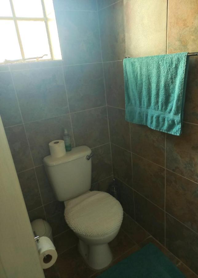 B&B 464 On 22Nd Ave Pretoria-Noord Eksteriør bilde