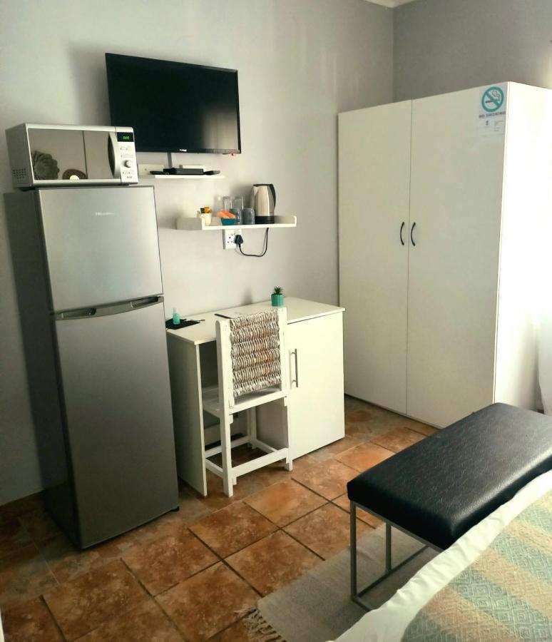 B&B 464 On 22Nd Ave Pretoria-Noord Eksteriør bilde