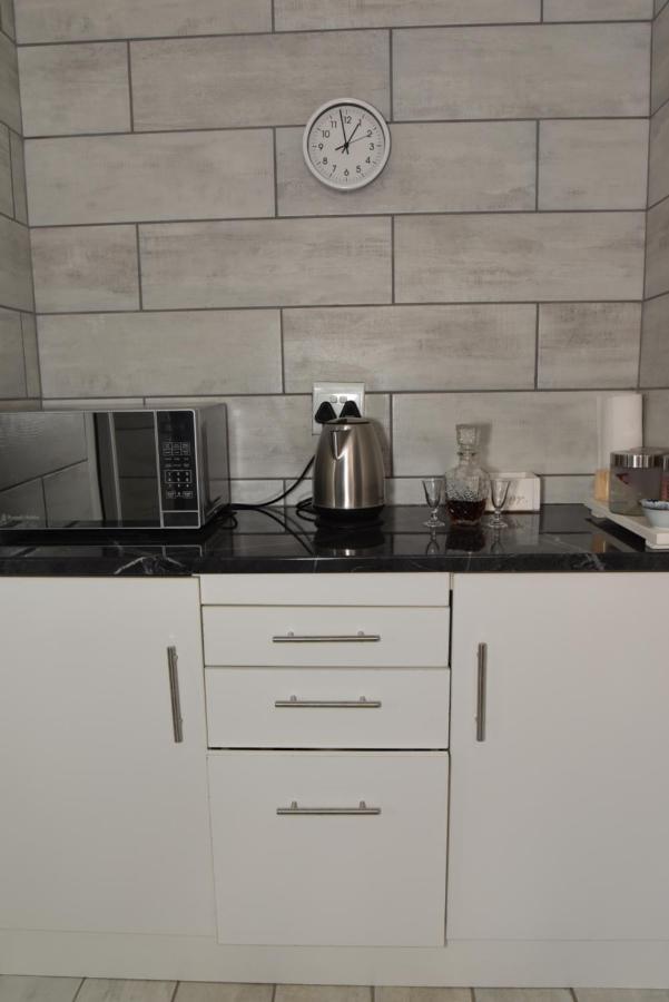 B&B 464 On 22Nd Ave Pretoria-Noord Eksteriør bilde