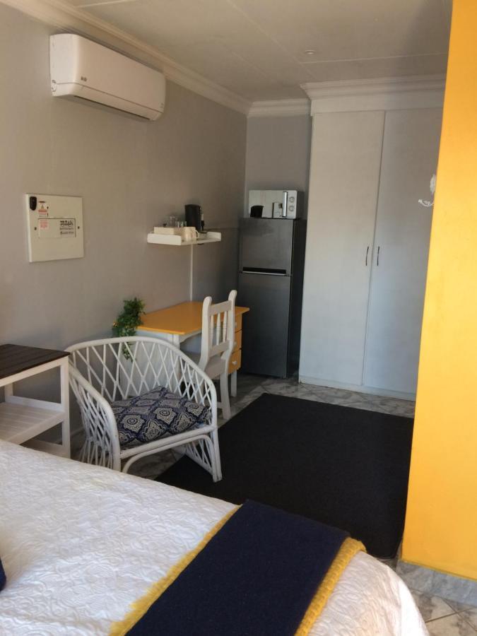 B&B 464 On 22Nd Ave Pretoria-Noord Eksteriør bilde
