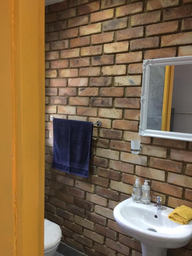 B&B 464 On 22Nd Ave Pretoria-Noord Eksteriør bilde